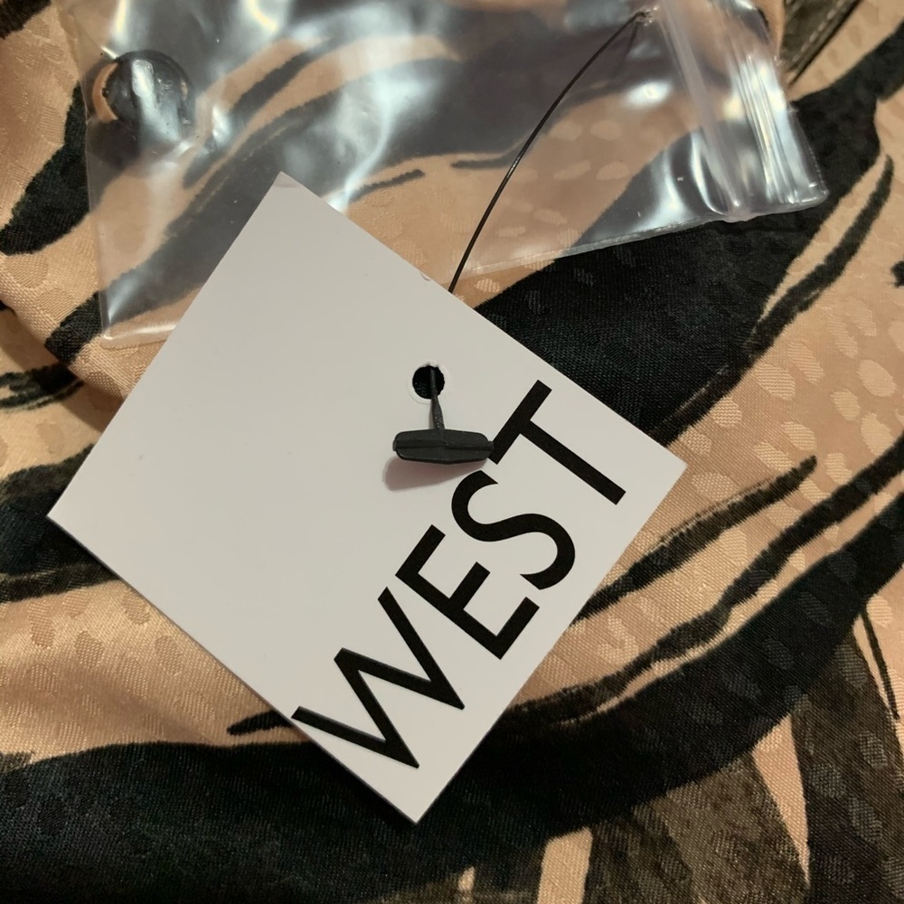 💰3/$25 NINE WEST Zebra Cami Tank Top Spaghetti Straps Choose size S-2XL NWT - Picture 10 of 10
